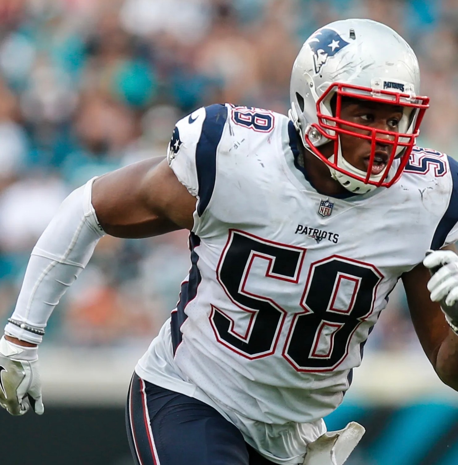 Antoine Hood Patriots action